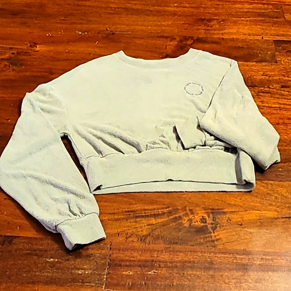 Gilly Hicks "Find Your Happy Place" Crop Sweater